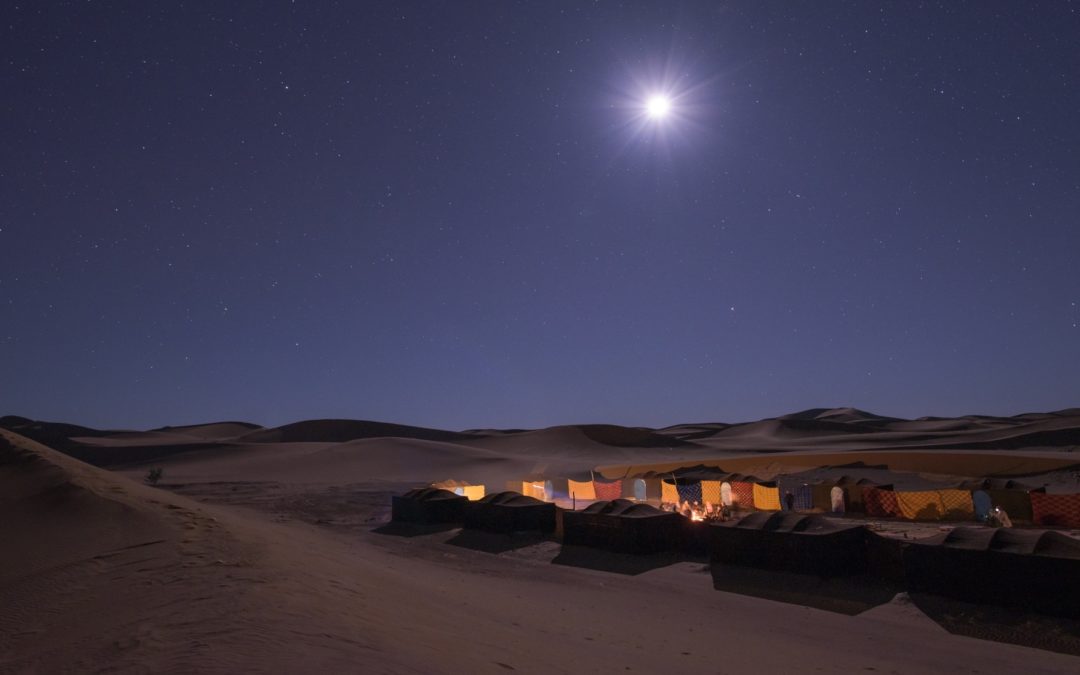 DEPUIS MARRAKECH: Circuit désert de 4 jours : Montagnes de l’Atlas – Dunes d’Erg Chigaga – Bivouacs au désert